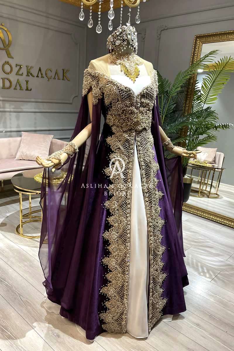 Binnur Saraylı Bindallı Modeli -122
